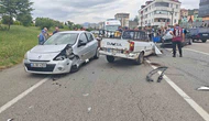 3 Araçlı Zincirleme Kaza: 8 Yaralı
