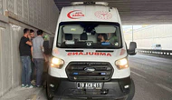 Kamyondan Yola Düşen Demir Parçası Motosikletliyi Yaraladı