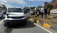 Kavşakta Çarpıştılar: 3 Kişi Yaralandı