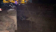 Otomobil Alt Geçit Temeline Uçtu: 2 Yaralı
