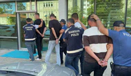 Taksiyi Takip Ettiler, Yolcuyu Darp Ettiler