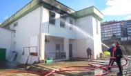 Gençlik merkezi çıkan yangında kullanılamaz hale geldi