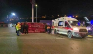 Otomobille çarpışan ambulans devrildi: 3 sağlık çalışanı yaralandı