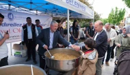 Çorum Belediyesi’nden vatandaşlara hedik ikramı