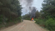 Motor kısmında çıkan yangın aracı kullanılamaz hale getirdi