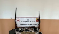 Silah ticareti yapan şahsın evinden cephanelik çıktı