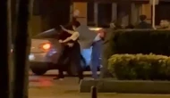 Sokak ortasında yumruklar havada uçuştu