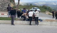 Virajı alamayan motosiklet refüje çarptı: 1 ağır yaralı