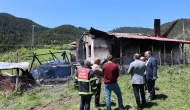Yaşlı kadına ait ev çıkan yangında kül oldu