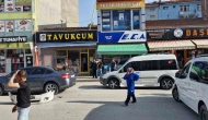 Çorum’da 3 aracın karıştığı kaza kamerada