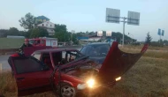 İki ayrı trafik kazasında 3 kişi yaralandı