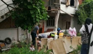 Evin balkonu çöktü, 1 kişi yaralandı