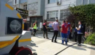 Temizleme çalışmalarında karbonmonoksit gazı zehirlenmesi: 2 belediye işçisi hastaneye kaldırıldı