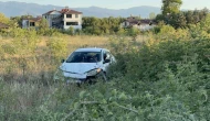 Büyükbaş hayvana çarpmamak için manevra yapınca aracı şarampole uçtu: 1 yaralı