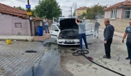 Çorum’da seyir halindeki otomobilde korkutan yangın