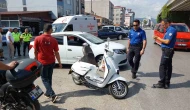 Otomobil ile motosiklet çarpıştı: 1 yaralı