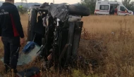 Amasya’da hafif ticari araç kazada savruldu: 4 yaralı