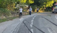 Virajı alamayan minibüs devrildi: 2 yaralı