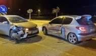 Çorum’da iki otomobil çarpıştı: 2 yaralı