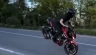 Tehlikeli motosiklet kullanan sürücüye 72 bin lira ceza