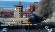 Taş kamyonu yangını korkuttu