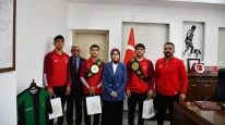 Kaymakamdan Dünya Şampiyonlarına Tebrik