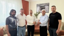 Merzifon Gençlerinden Şehit Sedat Kurt’un Ailesine Duygusal Ziyaret