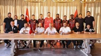 Çorum FK’dan Kırmızı Siyah İmza Şovu: 6 Yeni İmza