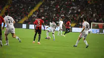 Beşiktaş ilk yarıda işi bitirdi