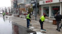 Merzifon Belediye Ekipleri Kar ve Buzla Mücadelede Alarmda