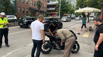 Motosiklet SUV Araca Çarptı: Sürücü Yaralandı