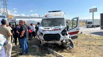 Çorum’da ambulans ile cip çarpıştı: 5 yaralı