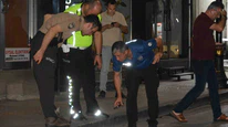 İş Yerine 10 El Ateş Etti, Silahıyla Polise Teslim Oldu!