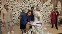 Adalet Bakanı’nın eşi nikah şahidi oldu