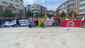 Merzifon’da 1 Mayıs Çağrısı: “Birleşelim, Değiştirelim”