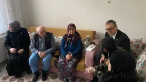 Çilez Amasya’da Kapı Kapı Ramazan Ziyareti Yaptı