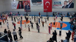 MERZİFON’DA 23 NİSAN HEYECANI: ÇOCUKLAR BAYRAMA HAZIR!