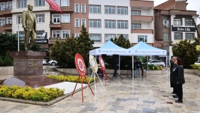 Merzifon ADD Anıta Çelenk Sundu!