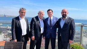 Başkanlar Aynı Karede