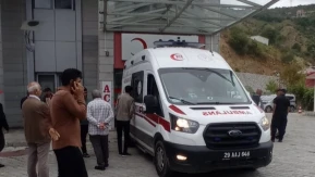 Tünel içinde iki araç kafa kafaya çarpıştı: 5 yaralı