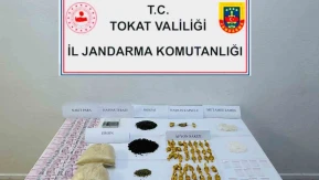Jandarma ekiplerinden uyuşturucuya geçit yok