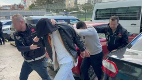 Narkotikten peş peşe operasyon: 8 gözaltı