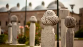 Rüyada Kabristan Görmek Ne Anlama Gelir? İşte Merak Edilen Tüm Yorumlar…