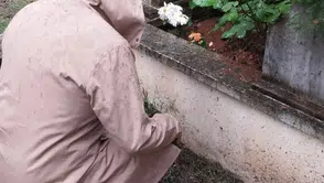 Başarı Sonrası Annesinin Mezarına Koştu