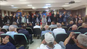 MHP Merzifon'da Yeni Dönem Başladı! Cüneyt Yamak İlçe Başkanı Seçildi