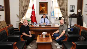 Ünlü Oyuncu Başkan Kargı’yla Buluştu
