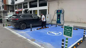 Taşova’ya Elektrikli Araç Şarj İstasyonu!