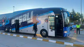 Kasımpaşa ve Hakemler Merzifon Havalimanı’na İndi