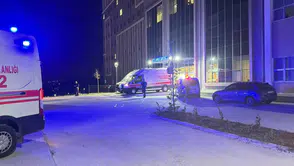 Eğlence Mekanında Bıçaklı Kavga: 1 Ölü, 2 Yaralı