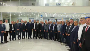 Bakan Çiftçi Karakaşlar Traktör’de İş İnsanları ve Çiftçilerle Buluştu
